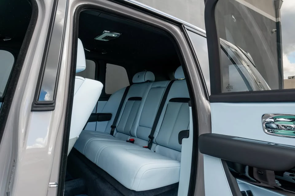 2026 Rolls-Royce Cullinan - Image 10 of 20