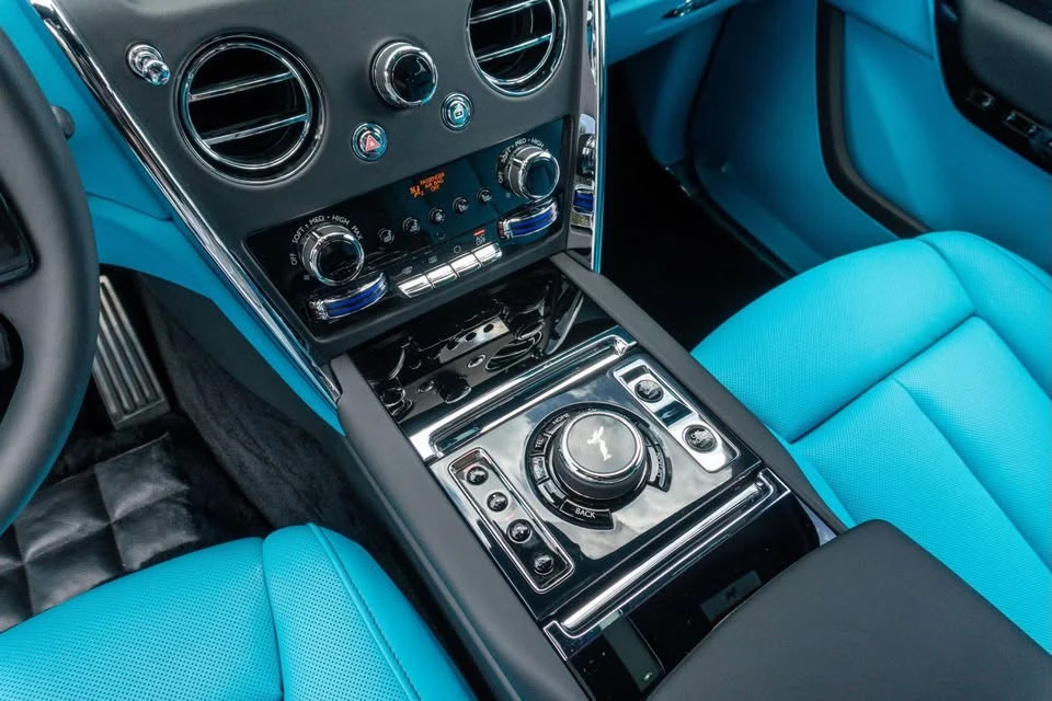 2026 Rolls-Royce Cullinan - Image 8 of 20