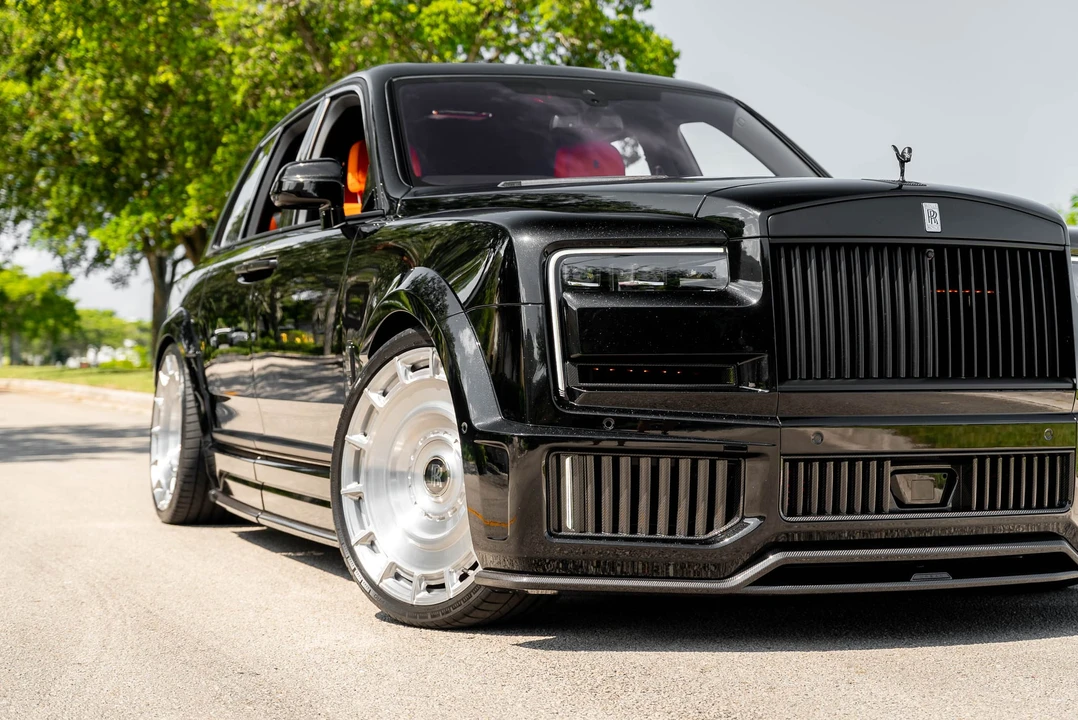2026 Rolls-Royce Cullinan - Image 15 of 31