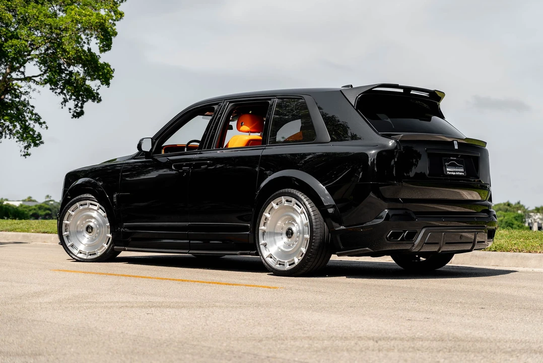 2026 Rolls-Royce Cullinan - Image 4 of 31
