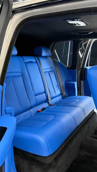 2026 Rolls-Royce Cullinan - Image 16 of 17