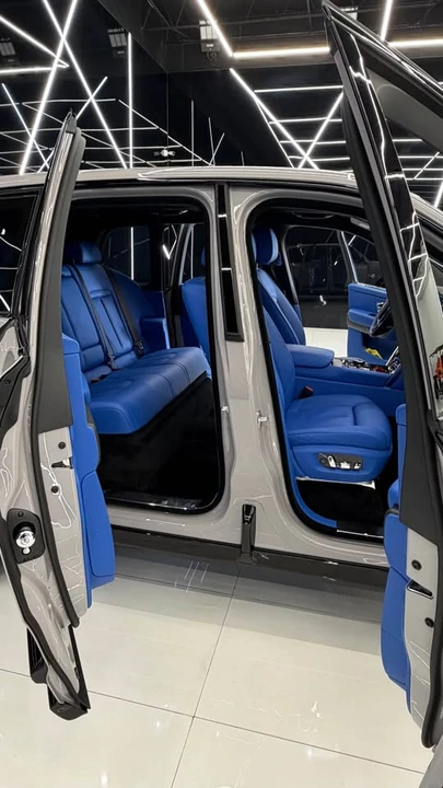 2026 Rolls-Royce Cullinan - Image 14 of 17