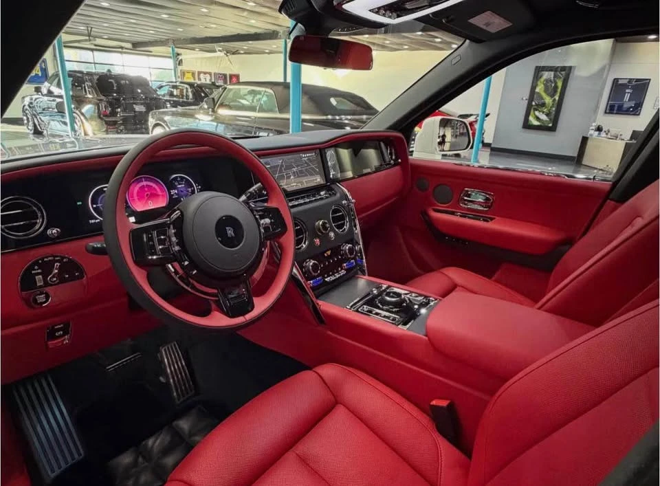 2026 Rolls-Royce Cullinan - Image 9 of 9