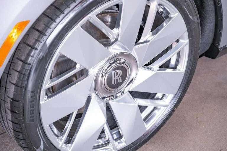 2026 Rolls-Royce Cullinan - Image 20 of 20