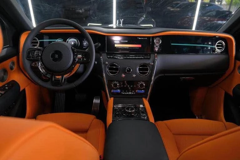 2026 Rolls-Royce Cullinan - Image 11 of 20