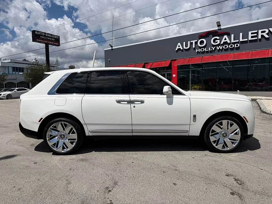 2026 Rolls-Royce Cullinan - Image 6 of 19