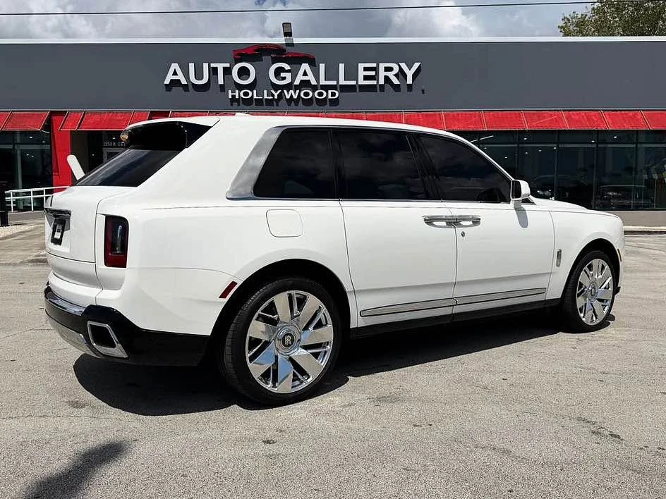2026 Rolls-Royce Cullinan - Image 3 of 19