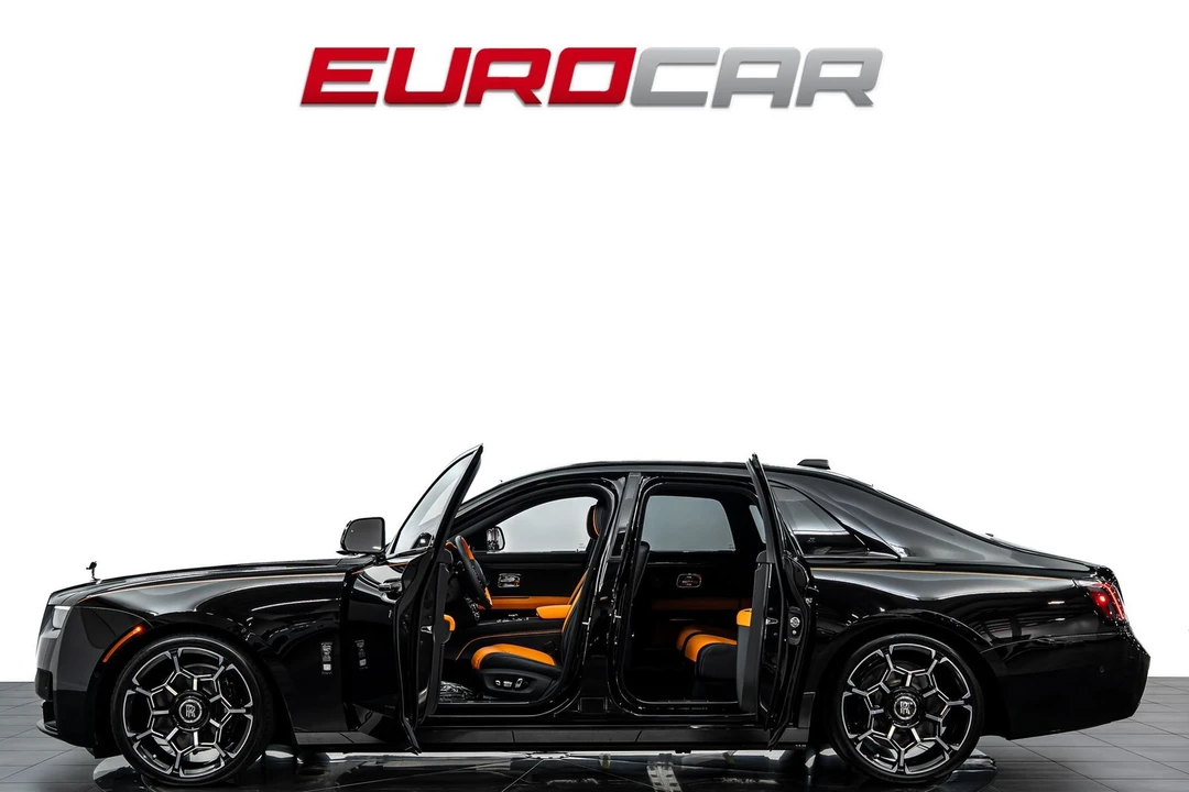 2026 Rolls-Royce Ghost Black Badge 2nd Gen - Image 3 of 31