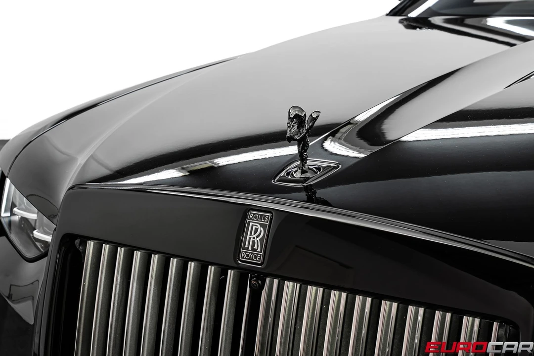 2026 Rolls-Royce Ghost Black Badge 2nd Gen - Image 11 of 31