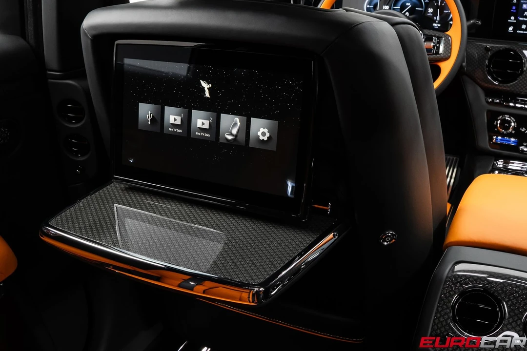 2026 Rolls-Royce Ghost Black Badge 2nd Gen - Image 27 of 31