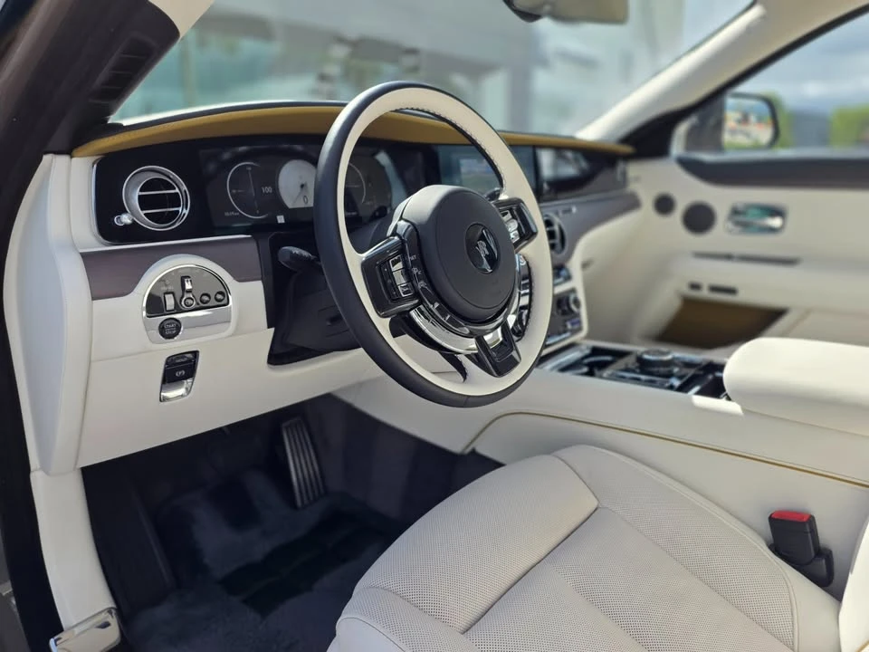 2026 Rolls-Royce Ghost 2nd Gen - Image 20 of 20