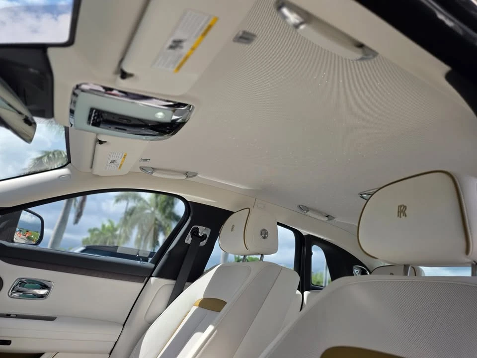 2026 Rolls-Royce Ghost 2nd Gen - Image 19 of 20