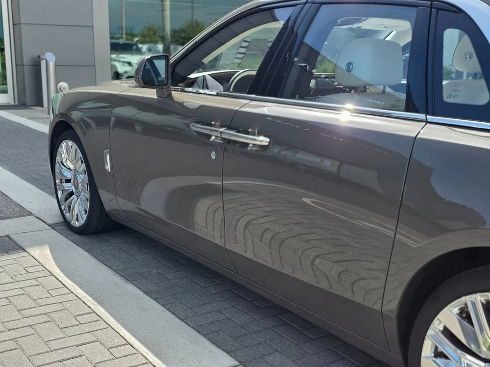 2026 Rolls-Royce Ghost 2nd Gen - Image 10 of 20