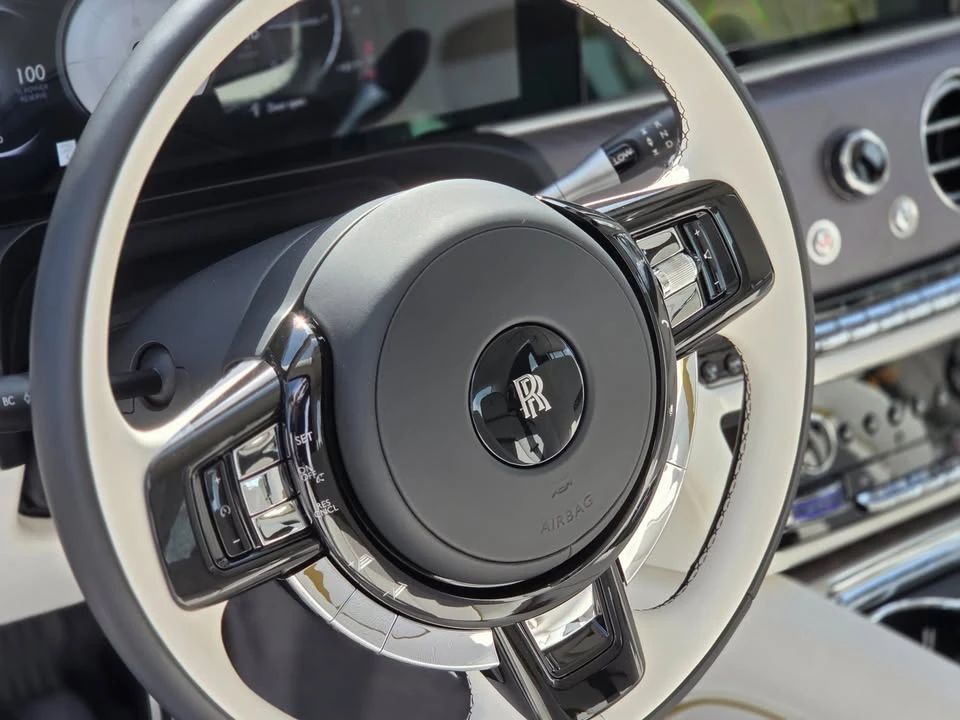 2026 Rolls-Royce Ghost 2nd Gen - Image 15 of 20