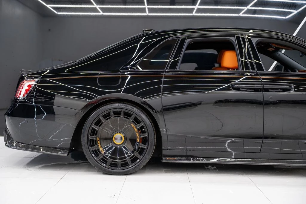 2026 Rolls-Royce Ghost 2nd Gen - Image 11 of 21