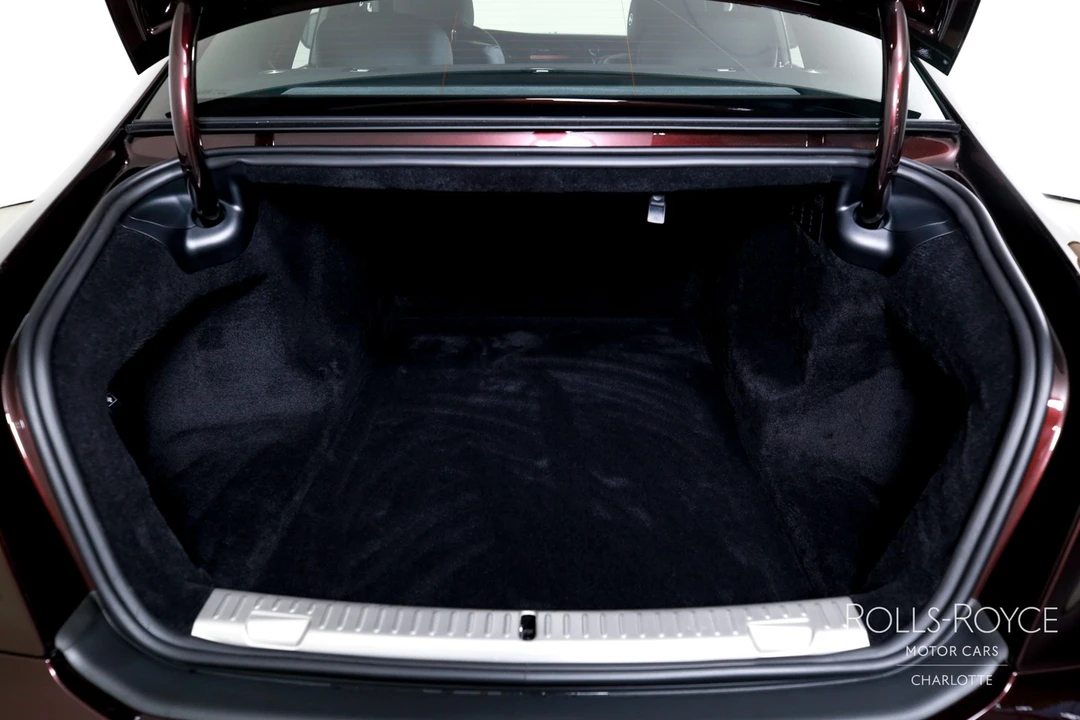 2026 Rolls-Royce Ghost 2nd Gen - Image 23 of 31