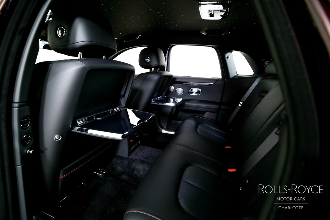 2026 Rolls-Royce Ghost 2nd Gen - Image 19 of 31