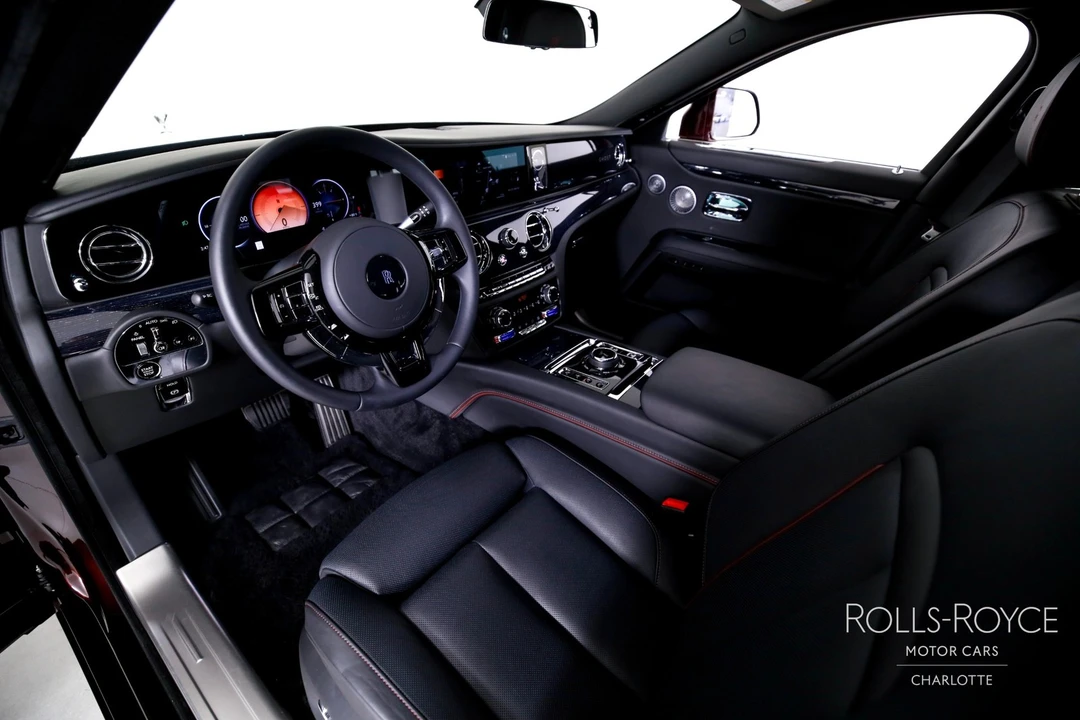 2026 Rolls-Royce Ghost 2nd Gen - Image 4 of 31