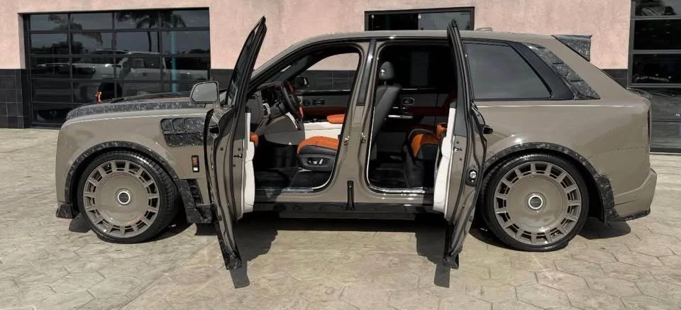 2026 Rolls-Royce Cullinan - Image 7 of 18