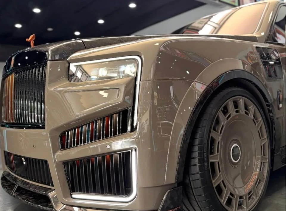 2026 Rolls-Royce Cullinan - Image 16 of 18