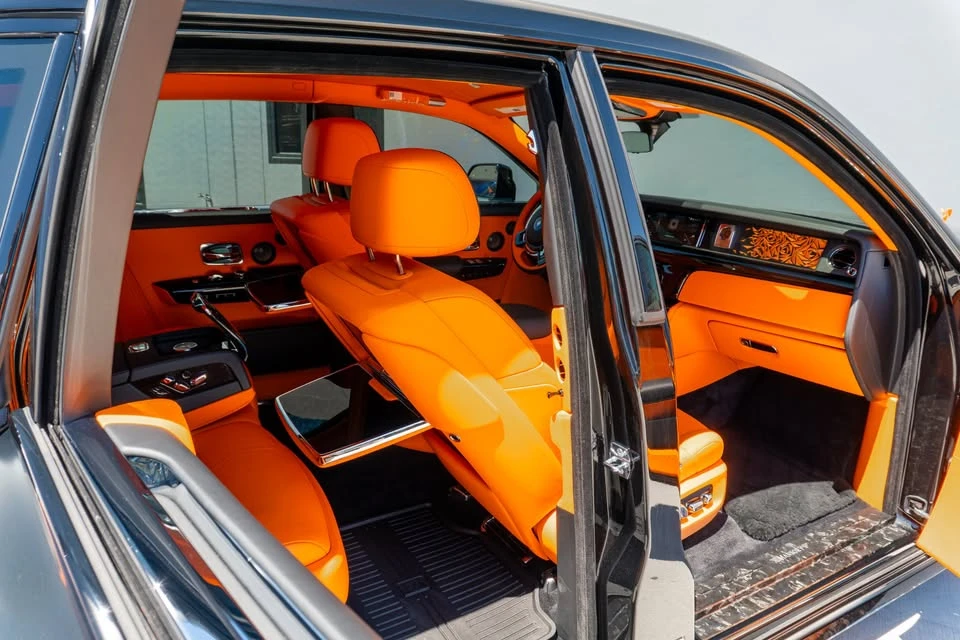 2026 Rolls-Royce Phantom VIII - Image 20 of 20