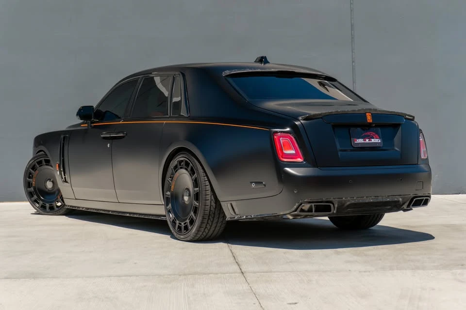 2026 Rolls-Royce Phantom VIII - Image 8 of 20