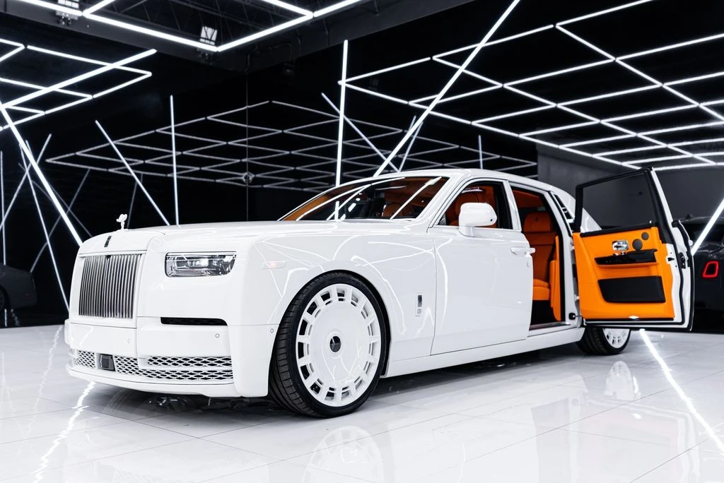 2026 Rolls-Royce Phantom VIII - Image 5 of 21