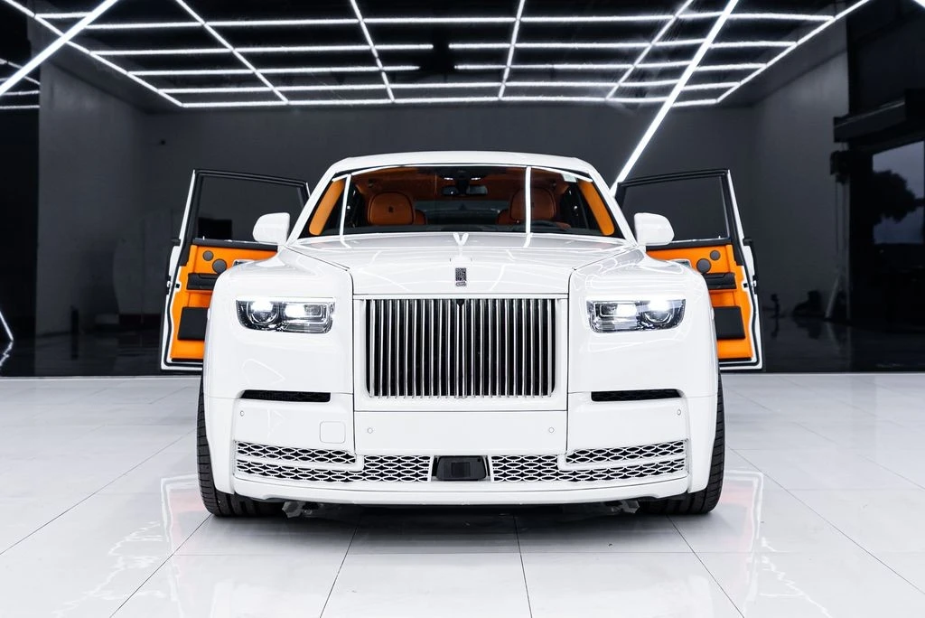 2026 Rolls-Royce Phantom VIII - Image 4 of 21
