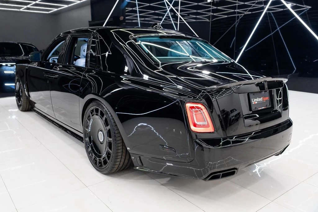2026 Rolls-Royce Phantom VIII - Image 21 of 31