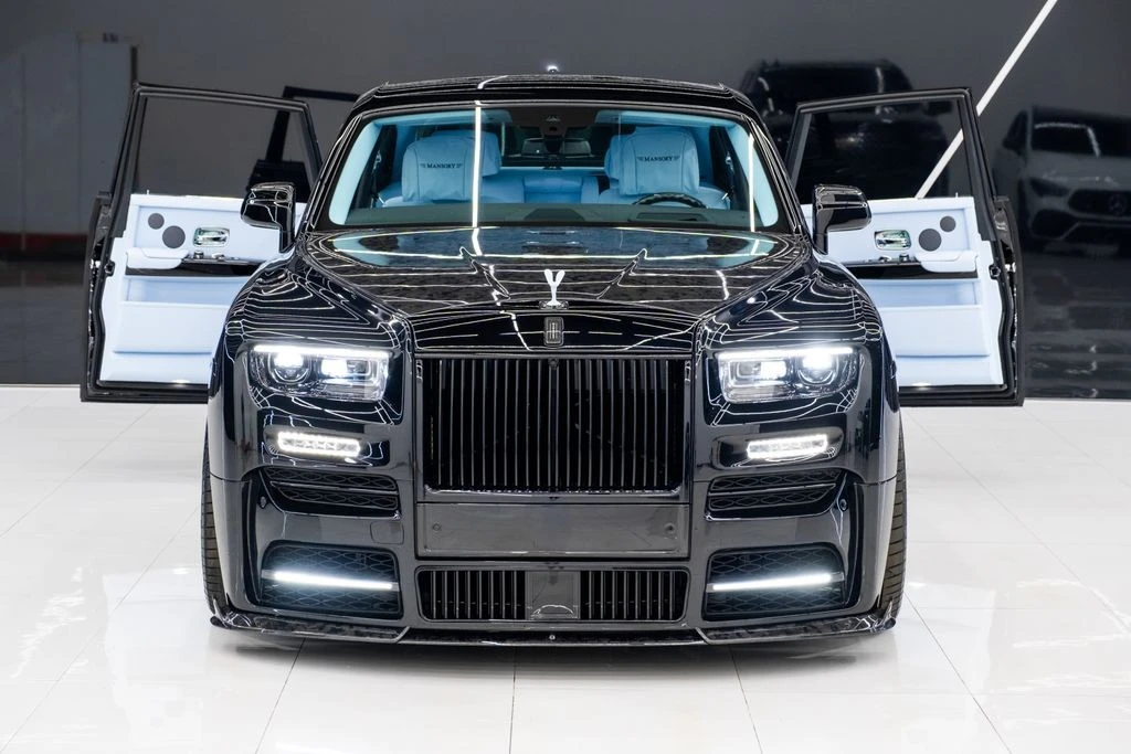 2026 Rolls-Royce Phantom VIII - Image 8 of 31
