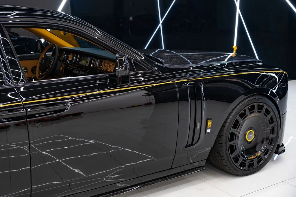 2026 Rolls-Royce Phantom - Image 11 of 31