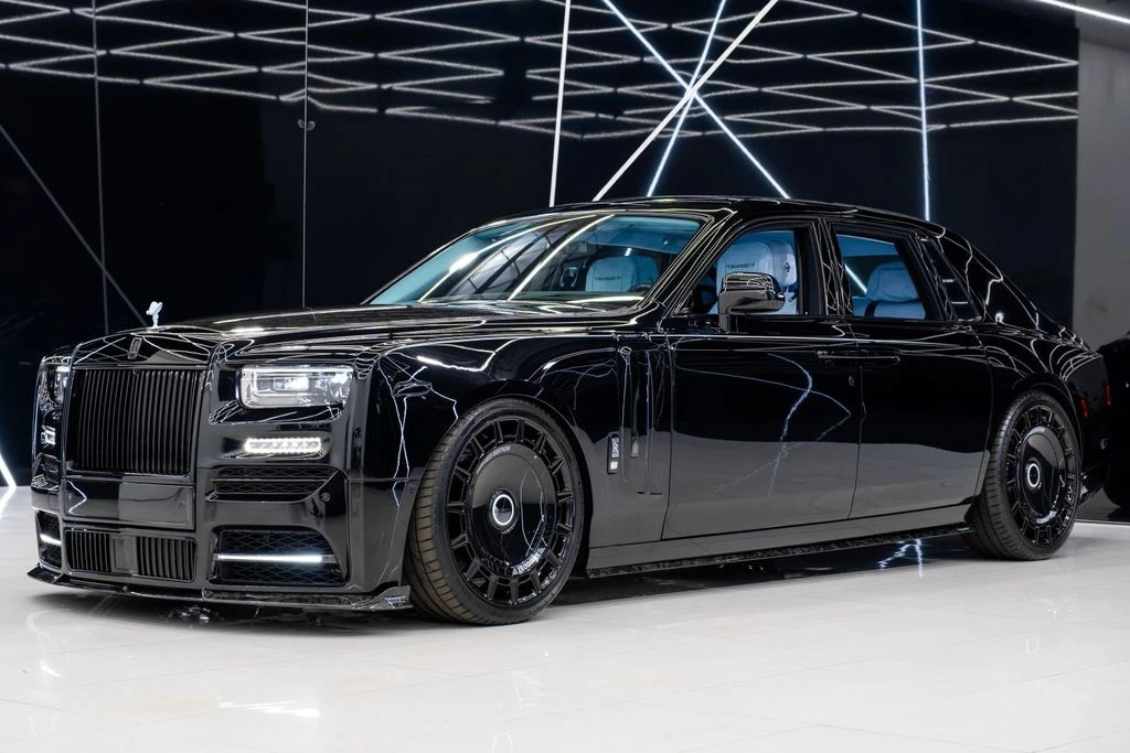 2026 Rolls-Royce Phantom VIII - Image 3 of 31