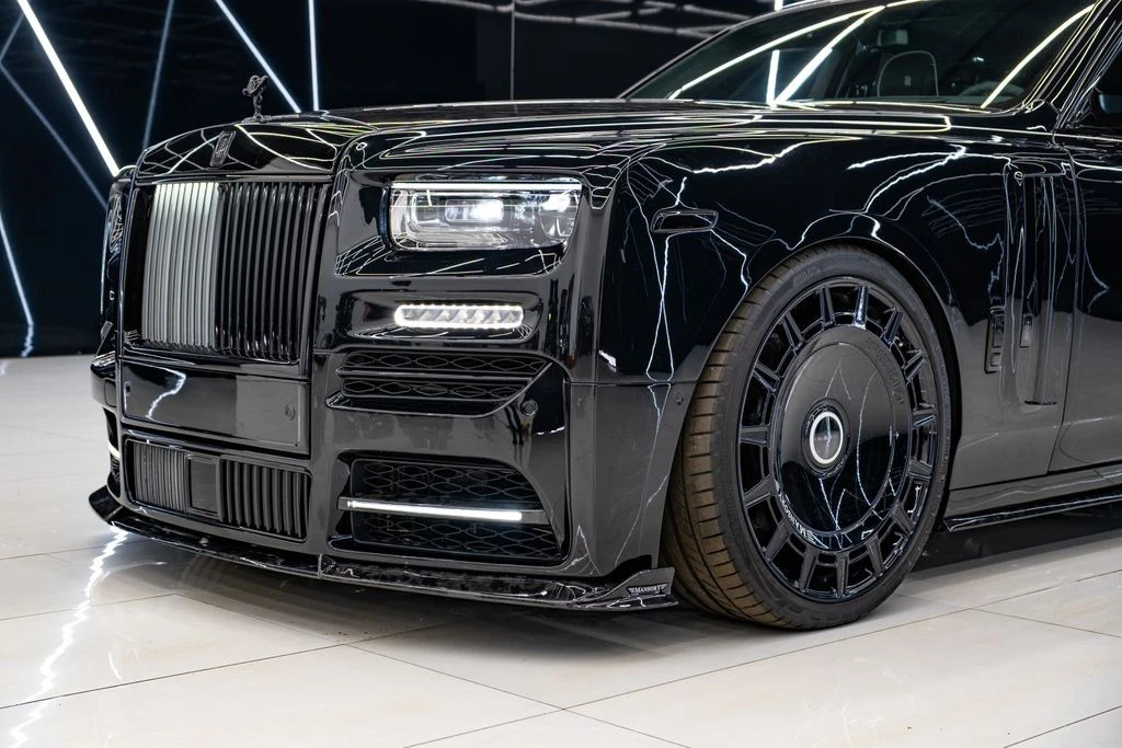 2026 Rolls-Royce Phantom VIII - Image 4 of 31