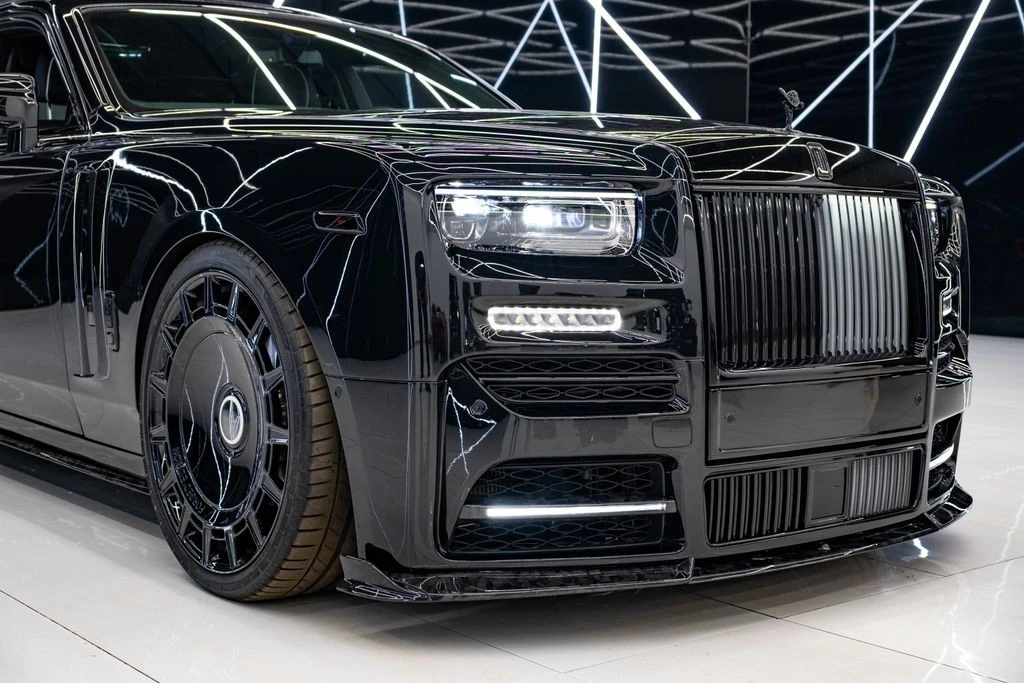 2026 Rolls-Royce Phantom VIII - Image 5 of 31