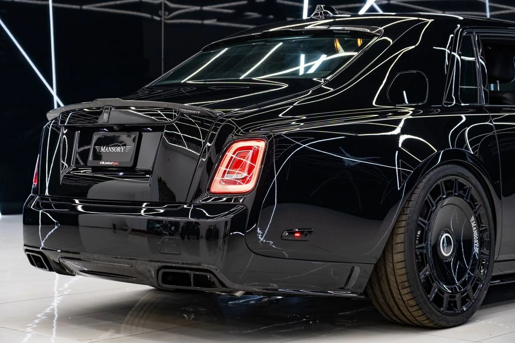 2026 Rolls-Royce Phantom VIII - Image 18 of 31