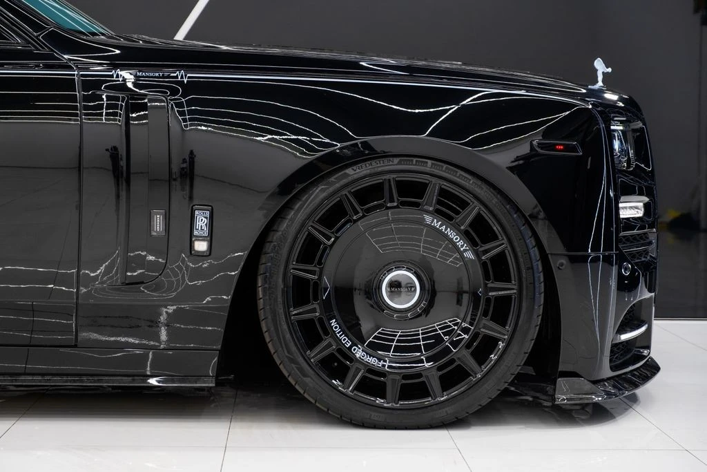 2026 Rolls-Royce Phantom VIII - Image 15 of 31