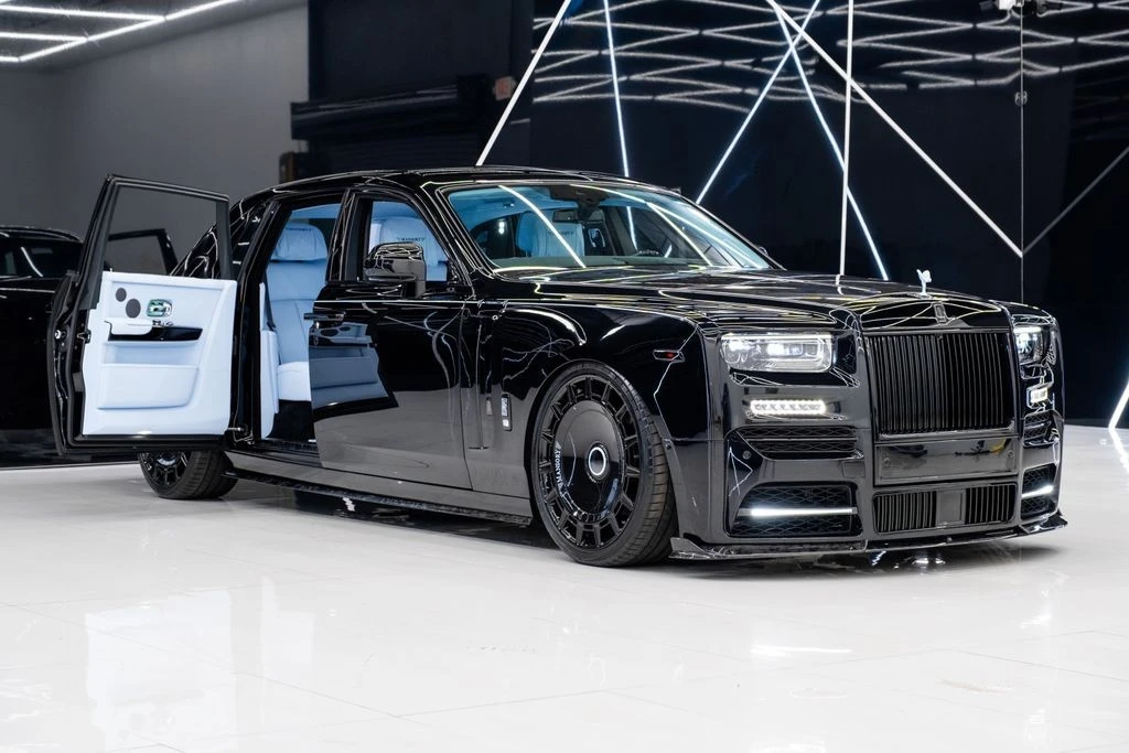 2026 Rolls-Royce Phantom VIII - Image 7 of 31