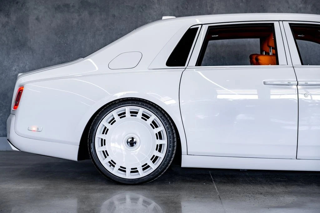 2026 Rolls-Royce - Image 12 of 31