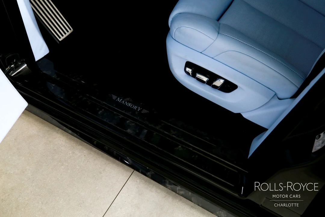 2026 Rolls-Royce Phantom VIII - Image 17 of 31