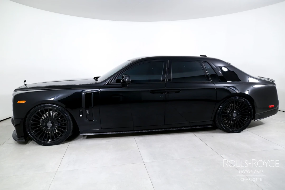 2026 Rolls-Royce Phantom VIII - Image 3 of 31