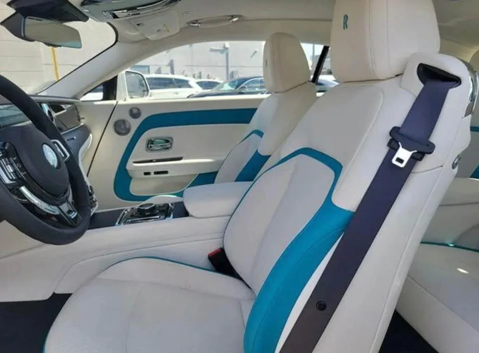 2026 Rolls-Royce Spectre - Image 9 of 17
