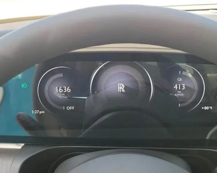 2026 Rolls-Royce Spectre - Image 14 of 20