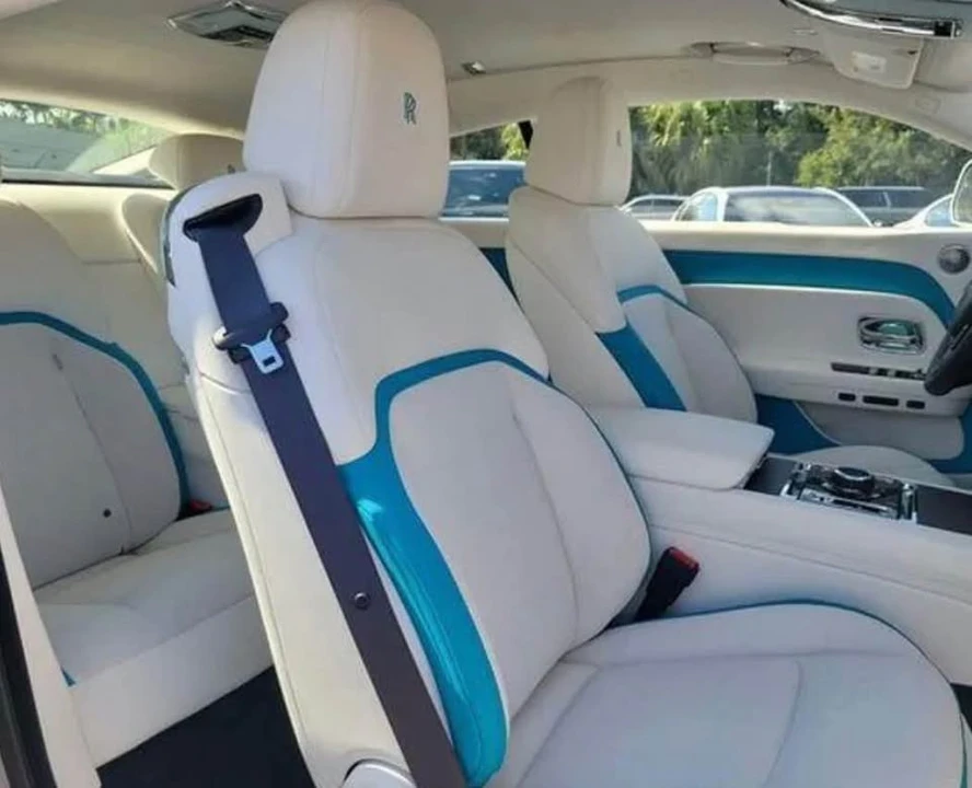 2026 Rolls-Royce Spectre - Image 5 of 20