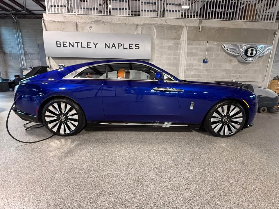 2026 Rolls-Royce Spectre - Image 3 of 20