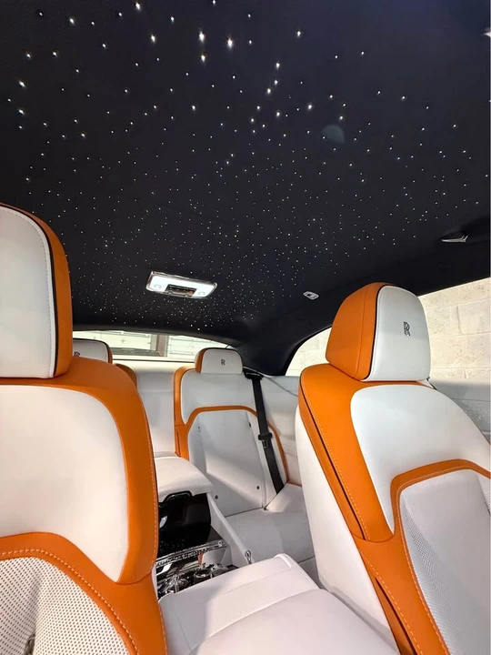 2026 Rolls-Royce Spectre - Image 13 of 20