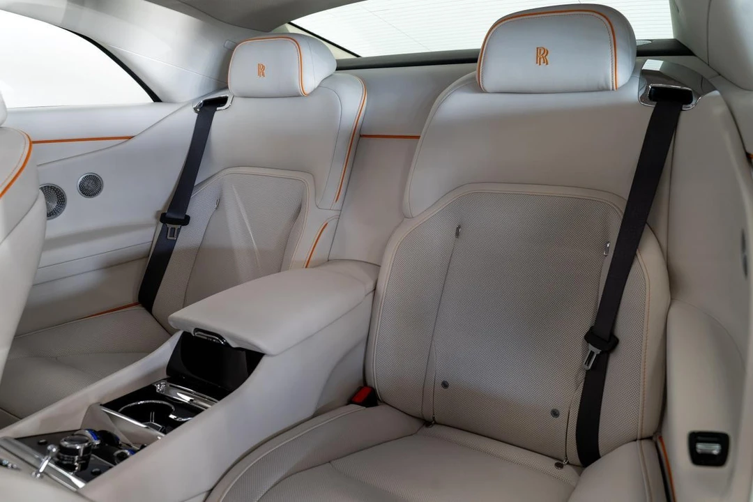2026 Rolls-Royce Spectre - Image 17 of 21