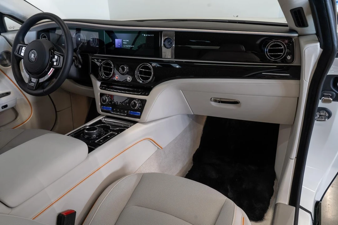 2026 Rolls-Royce Spectre - Image 9 of 21
