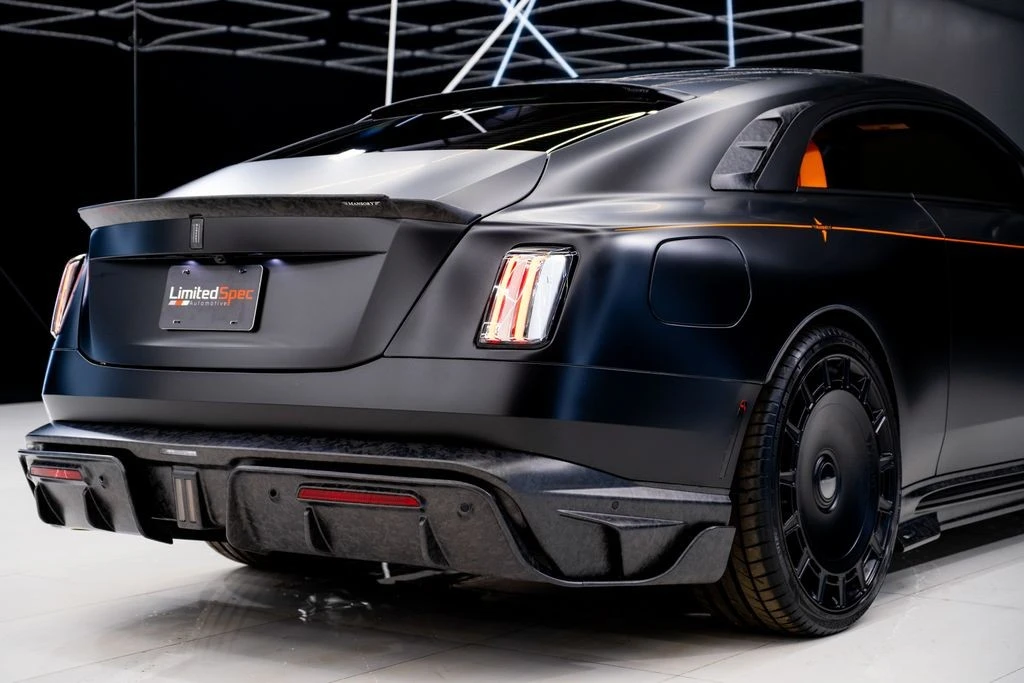 2026 Rolls-Royce Spectre - Image 19 of 21
