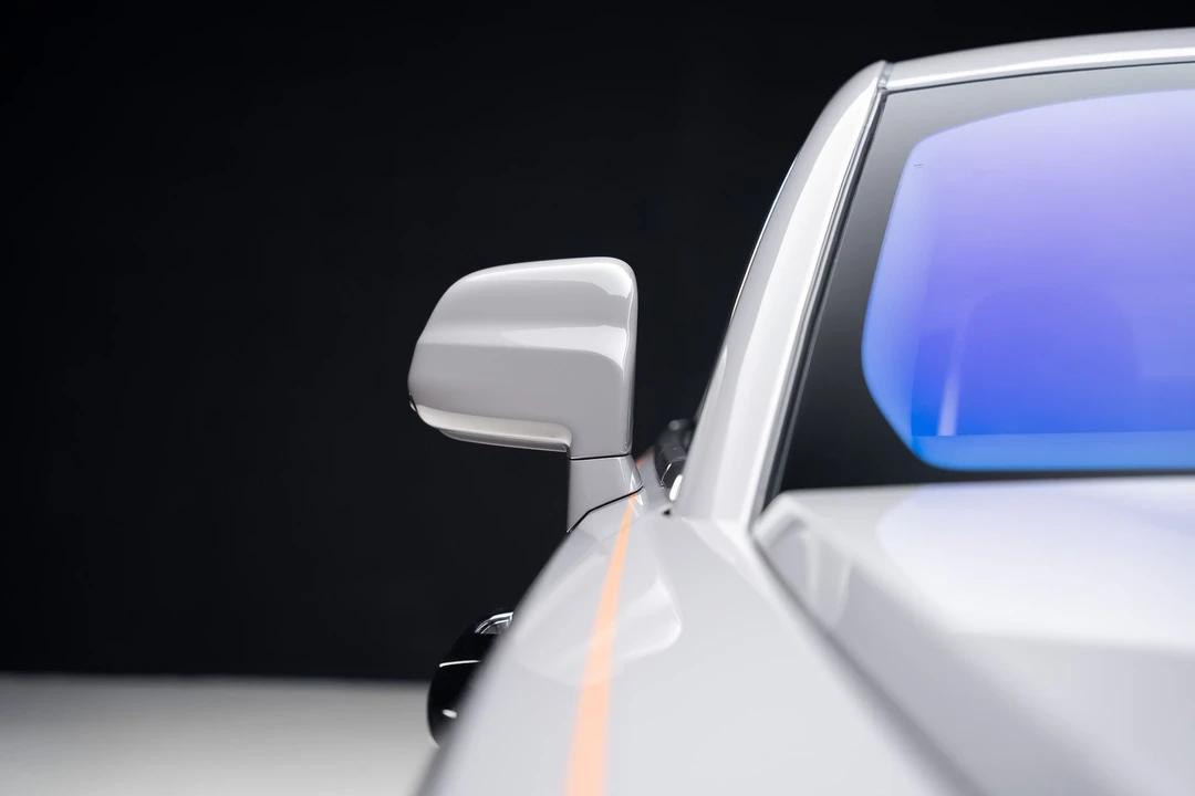 2026 Rolls-Royce Spectre - Image 14 of 21