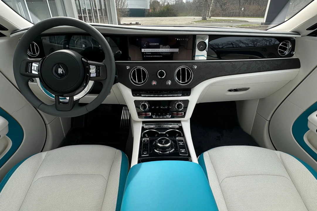2026 Rolls-Royce Spectre - Image 11 of 24